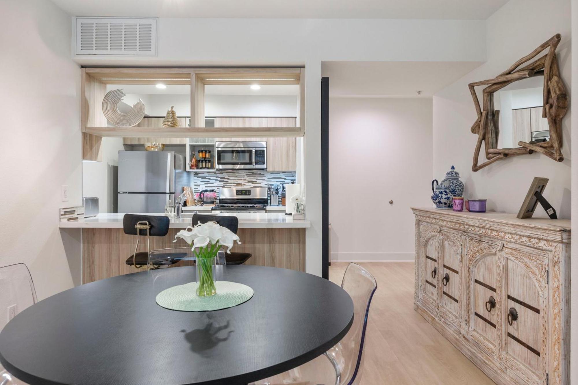 8 Santa Monica Huge Stylish * Los Angeles